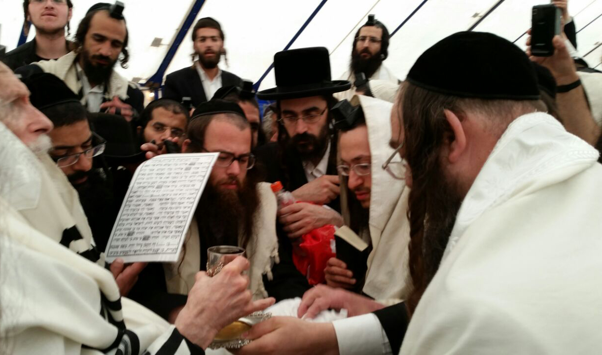 צפו: שיעור תורה מפי מורינו הרב שליט"א לאחר הברית בהולנד ח' אייר תשע"ה