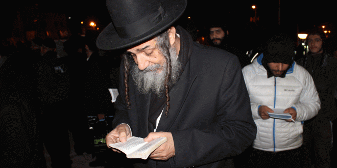 הרב מאיר שלמה זצ"ל בעצרת התפילה שהתקיימה בחברון