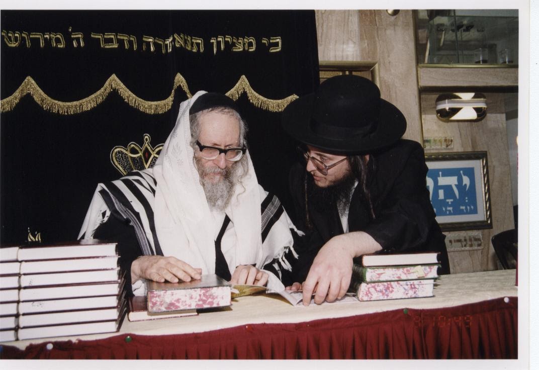 האזינו: בלעדי. כולם קוראים לו האיש הקדוש – הרב כץ, רב בתי הכלא ביוהנסבורג מספר על הגה"צ הרב אליעזר ברלנד שליט"א