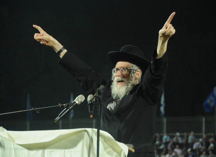 עשר שנים לכנס התשובה האדיר בהשתתפות אלפי עמך בית ישראל באצטדיון וינטר בראשות הגה"צ רבי אליעזר ברלנד שליט"א