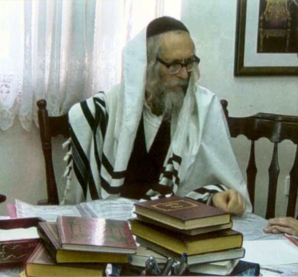 החילונים ישר יאמינו במשיח – דברי הגה"צ הרב אליעזר ברלנד ליום הכיפורים הקדוש