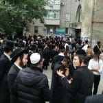 הגה"צ הרב אליעזר ברלנד שליט"א בדרך לקיבוץ הקדוש והגדול באומן תשע"ח