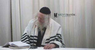 הגה"צ הרב אליעזר ברלנד שליט"א מוסר שיעור מיוחד לחנוכה לבחורי הישיבה