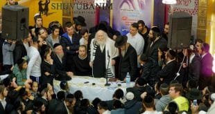 הגה"צ הרב אליעזר ברלנד שליט"א בבית כנסת אוהל ישראל בת"א - כנס ההמונים