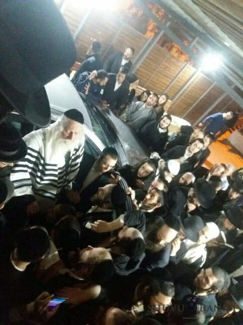 כ"ק הגה"צ הרב אליעזר ברלנד שליט"א בתפילת מנחה וערבית בכולל 'שובו בנים' אילת - מסע הקודש לעיר התשובה אילת