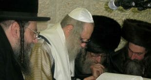 הרב ניסן קיוואק הרב ברלנד הרב יהודה שיינפלד והרב שמואל שטרן
